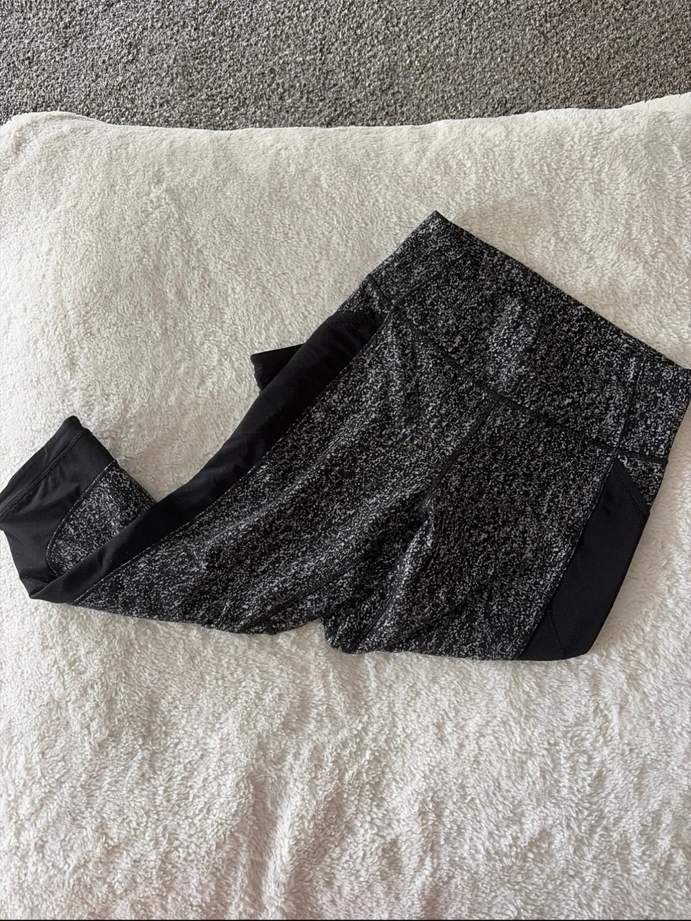 cropped lululemon leggings
